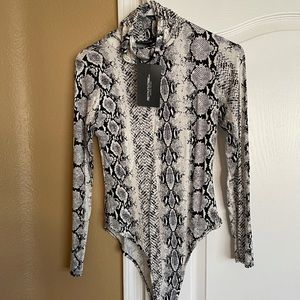 Snake print Bodysuit